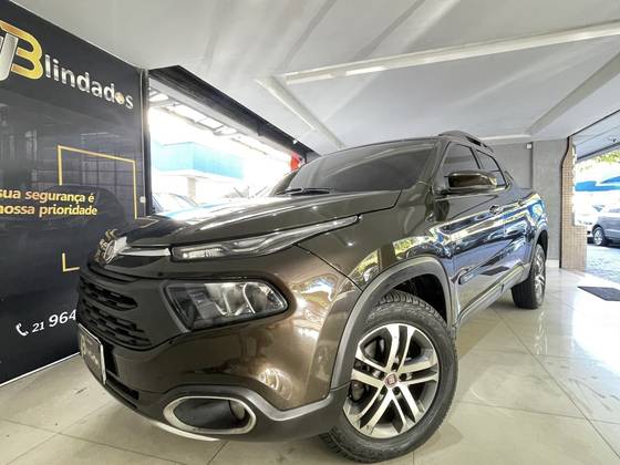 FIAT TORO 2.0 16V TURBO DIESEL FREEDOM 4WD AT9 FIAT TORO 2.0 16V TURBO DIESEL FREEDOM 4WD AT9